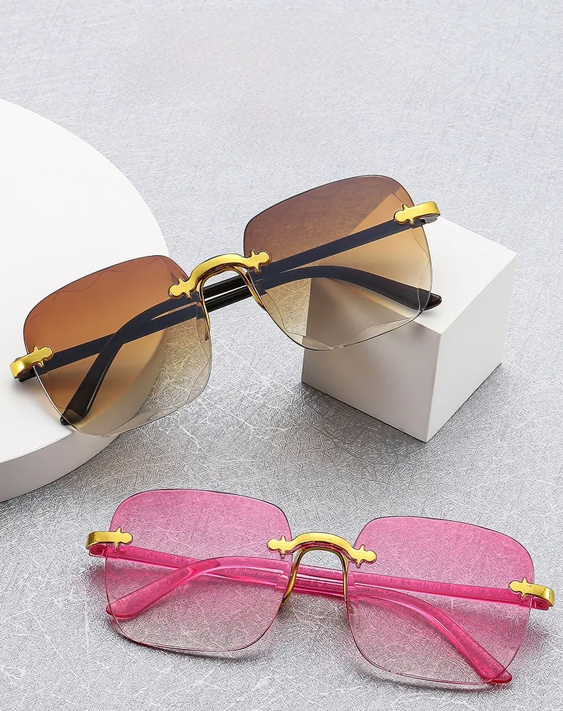 Scalloped Rimless Sunglasses Women Fashion Square Gradient PC Lens Metal Bridge UV400 Protection Trendy Eyewear