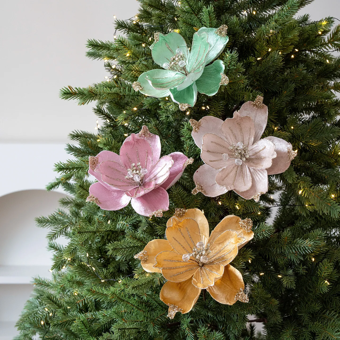 Christmas Magnolia Flower Velvet Fabric Glitter Beaded Floral Ornament For Christmas Tree Home Party Decoration