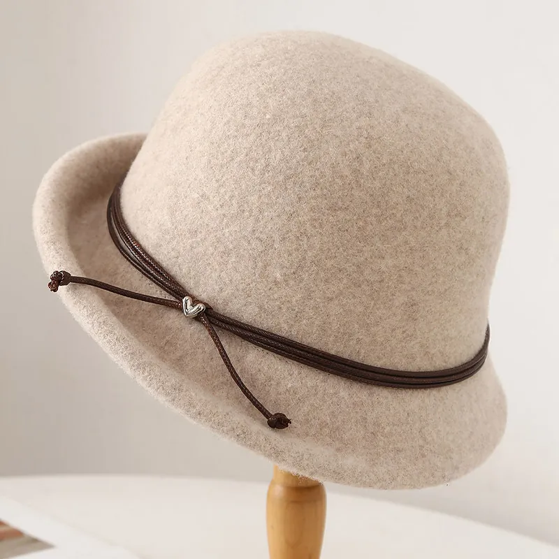 Vintage Woolen Bucket Hat For Women Autumn Winter Bow Leather Rope Metal Heart Detail Warm Cloche Fisherman Hat