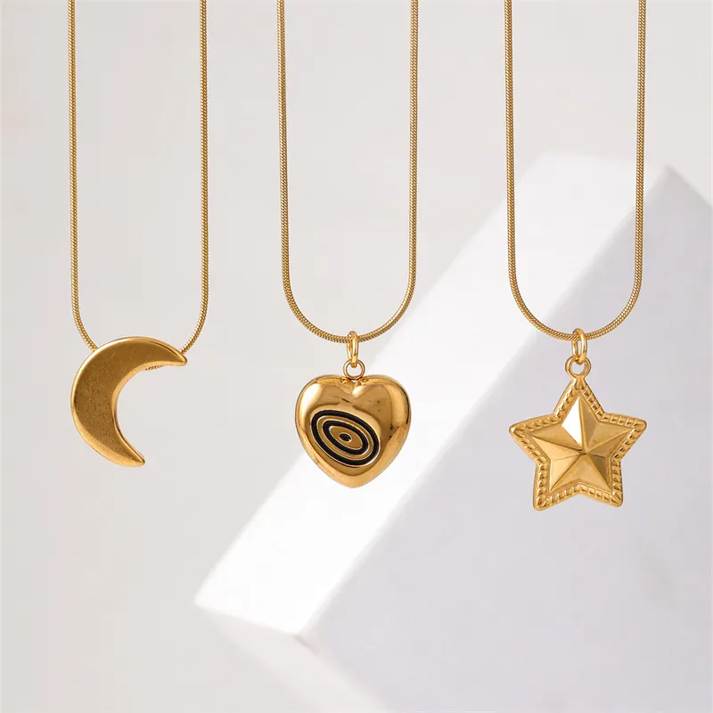 Stainless Steel Pendant Necklace Gold Plated Heart Moon Star Shape Minimalist Elegant Snake Bone Chain Jewelry For Women