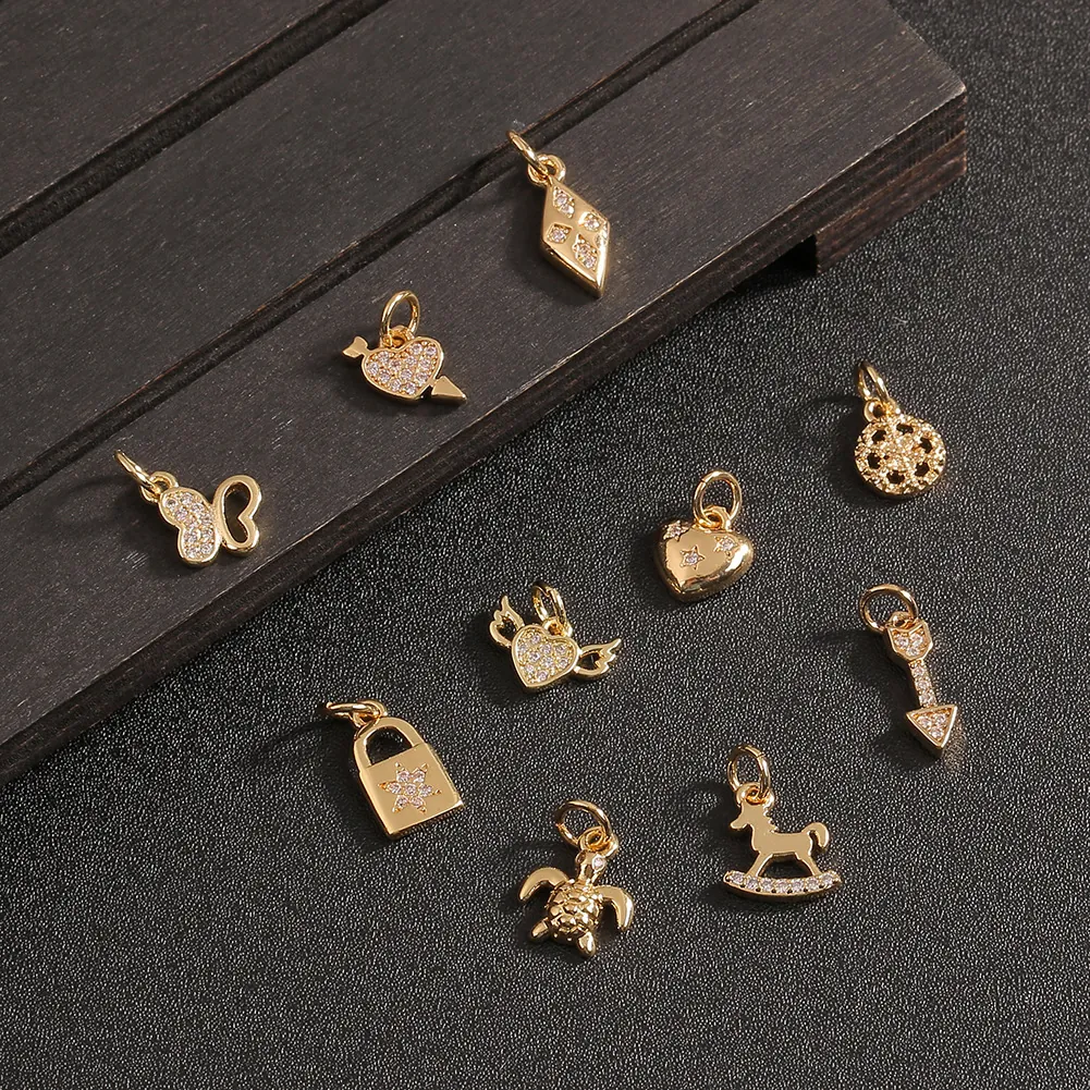 Pendentifs Charms En Cuivre Et Zircon Plaqué Or Accessoires De Bijoux DIY Pour Colliers Boucles D'Oreilles Tortue Cœur Papillon