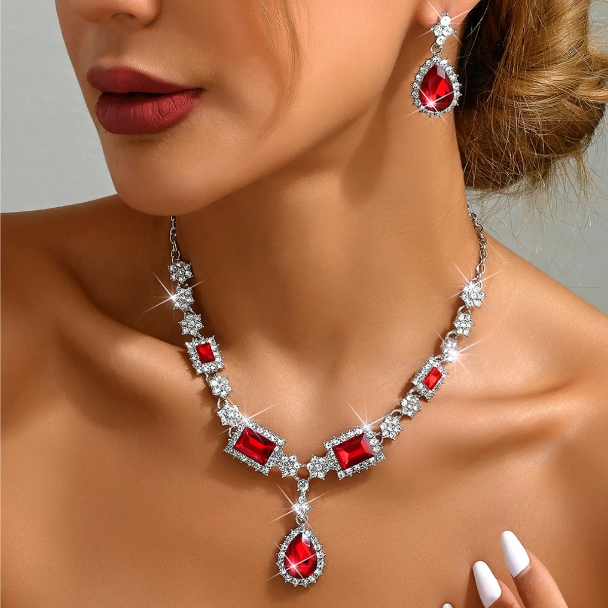 Alloy Rhinestone Necklace And Earrings Water Drop Square Crystal Elegant Luxury Jewelry For Women Wedding Party