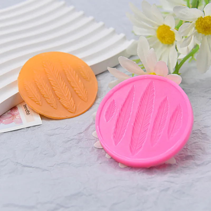 Feather Pattern Silicone Mold Round Angel Wing Design For Fondant Chocolate Cake Decorating DIY Handmade Soap Clay Craft Tool