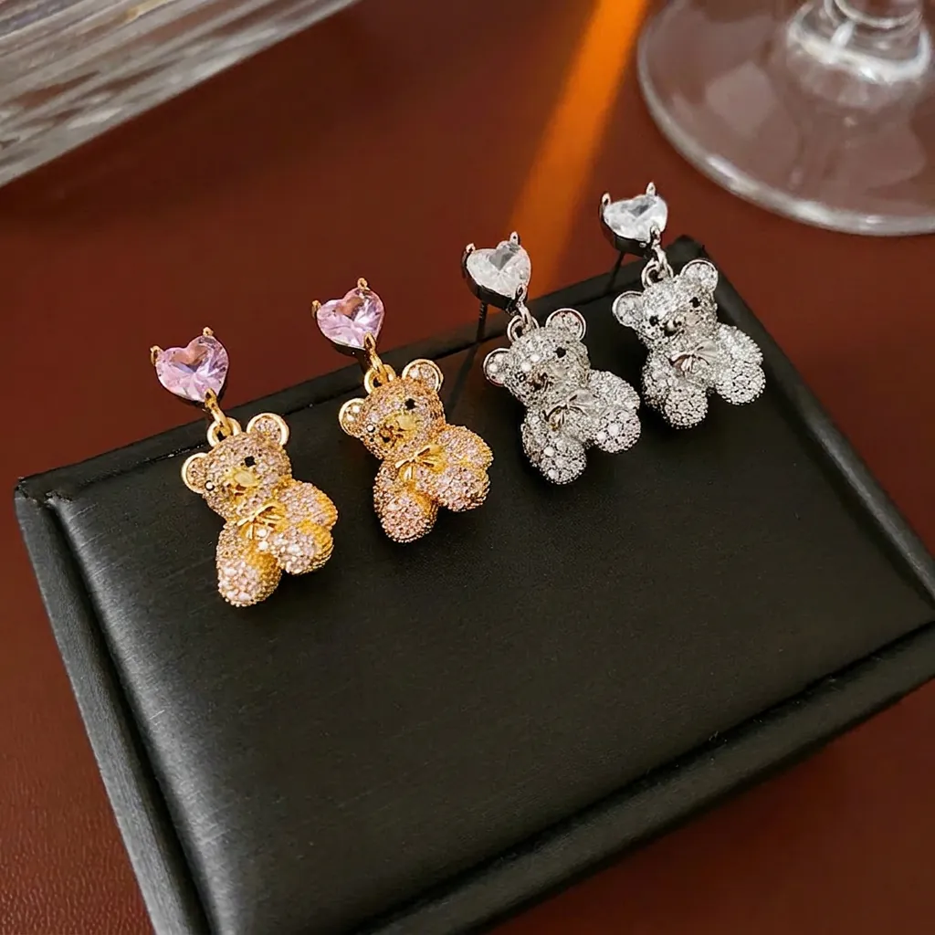 Boucles D'oreilles Pendantes Ours Coeur Plaquées Or Avec Tige En Argent Cuivre Zircone Cubique Pavé Ours Bijoux Élégants