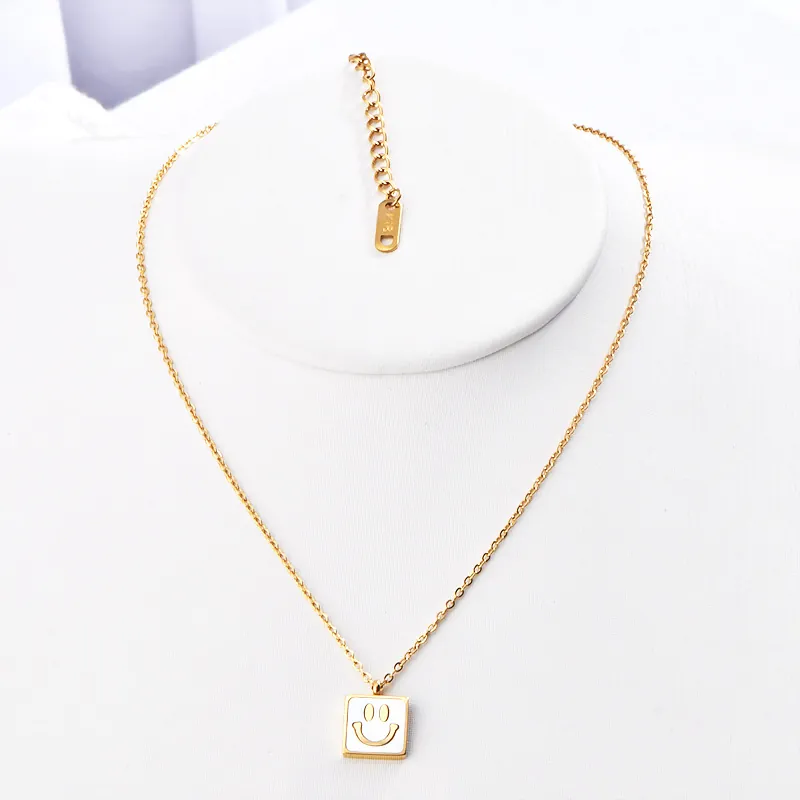 18K Gold Plated Titanium Steel Square Smile Face Pendant Necklace For Women Elegant Minimalist Enamel Clavicle Chain Jewelry