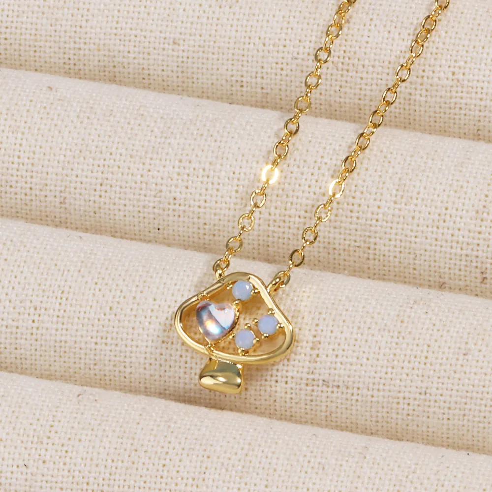 Collana Con Ciondolo A Fungo Ottone Placcato Oro Con Opale Sintetico Cuore E Zircone Design Cavo Gioielli Per Donna