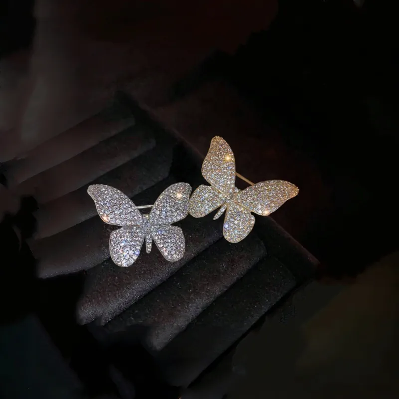High-End Butterfly Rhinestone Brooch For Women Alloy Butterfly Pin Fashion Accessory For Suits Shirts Dress Gift Jewelry