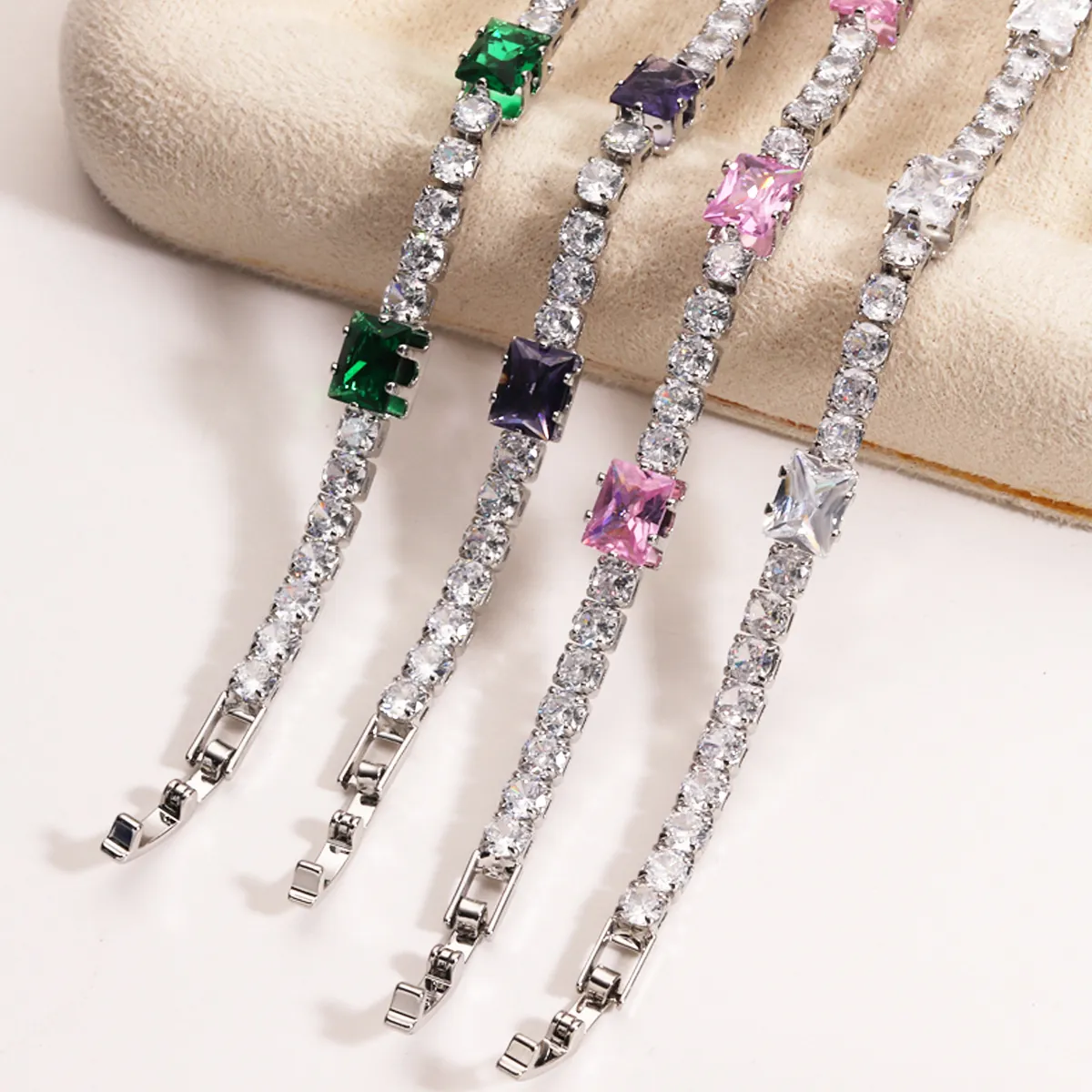 Vintage Rectangle Emerald Pink Purple White Cubic Zirconia Tennis Bracelet Elegant Silver Plated Geometric Jewelry Women