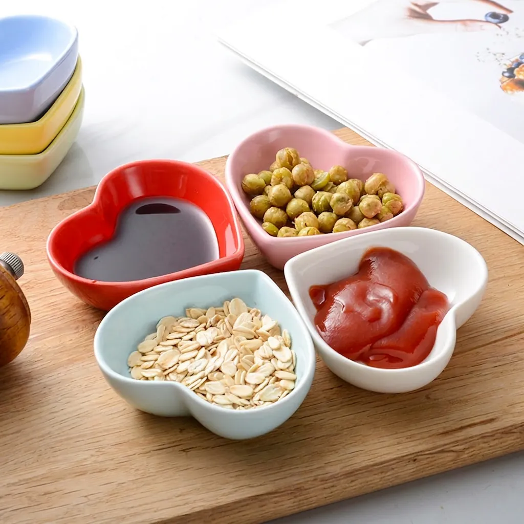 Heart Shaped Ceramic Sauce Dish Mini Dipping Bowl Multi Color Solid Glaze For Soy Sauce Snacks Vinegar Home Kitchen Restaurant