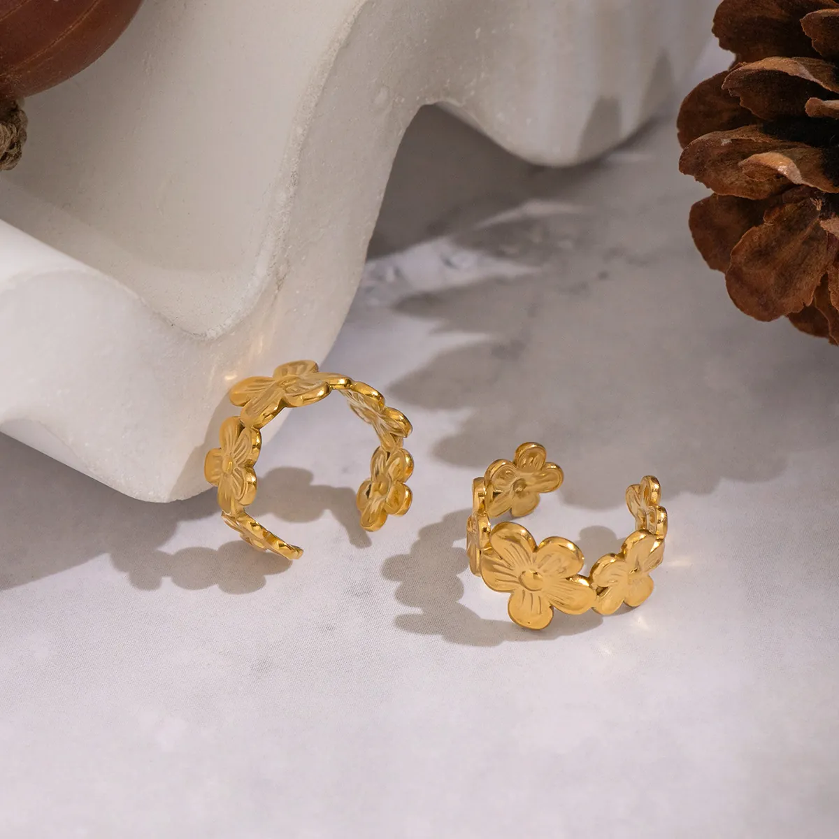 Orecchini A Clip Fiore In Acciaio Inossidabile Eleganti Placcati Oro Per Donna Impermeabili Ipoallergenici Gioielli