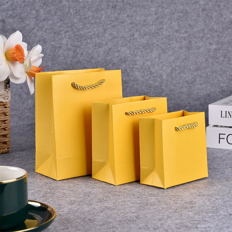 Mini Paper Gift Bags With Handles Textured Specialty Cardboard Jewelry Packaging Small Party Souvenir Handbag Colorful