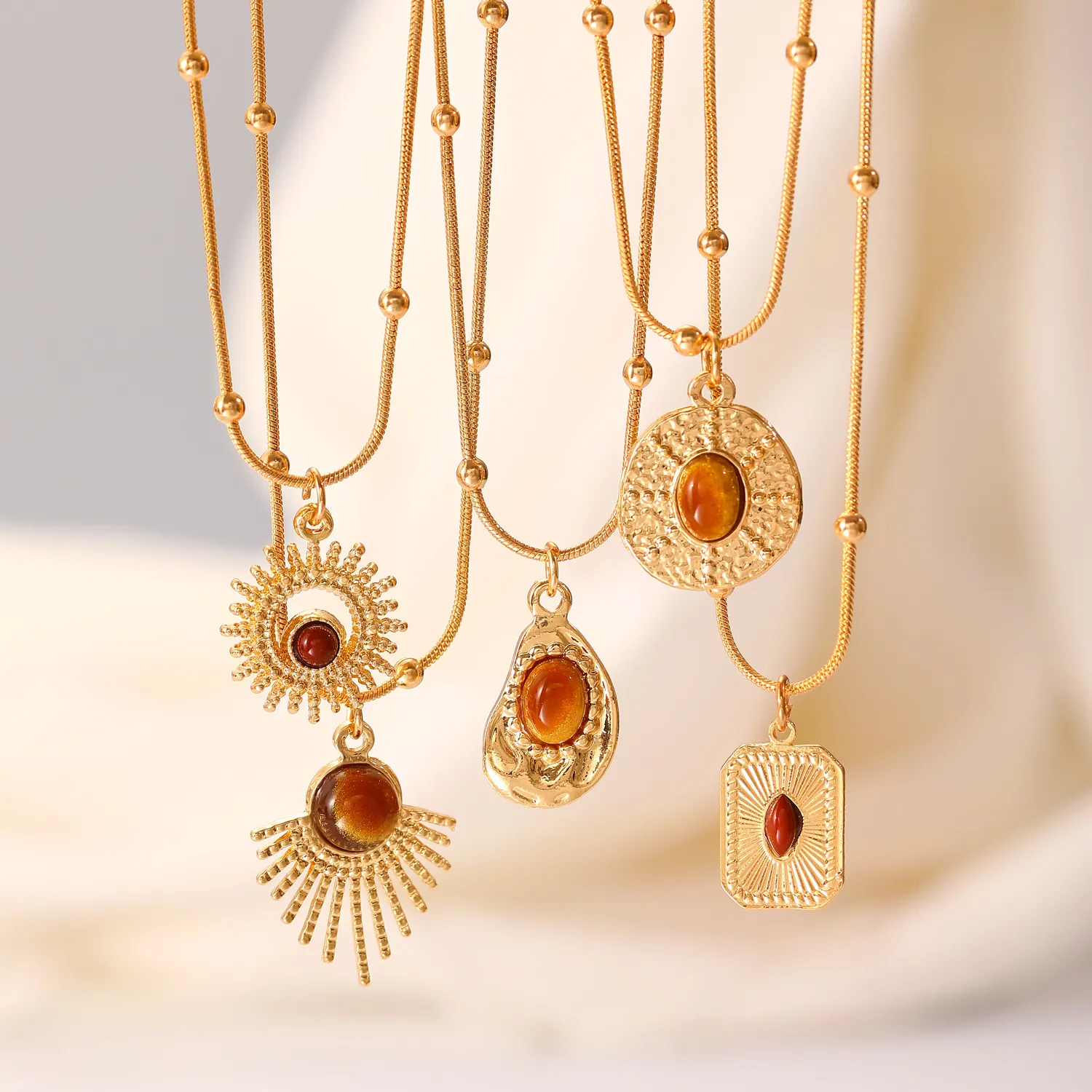 Vintage Tiger Eye Stone Pendant Necklace For Women Gold Plated Alloy Brown Gemstone Jewelry Maillard Style Accessory