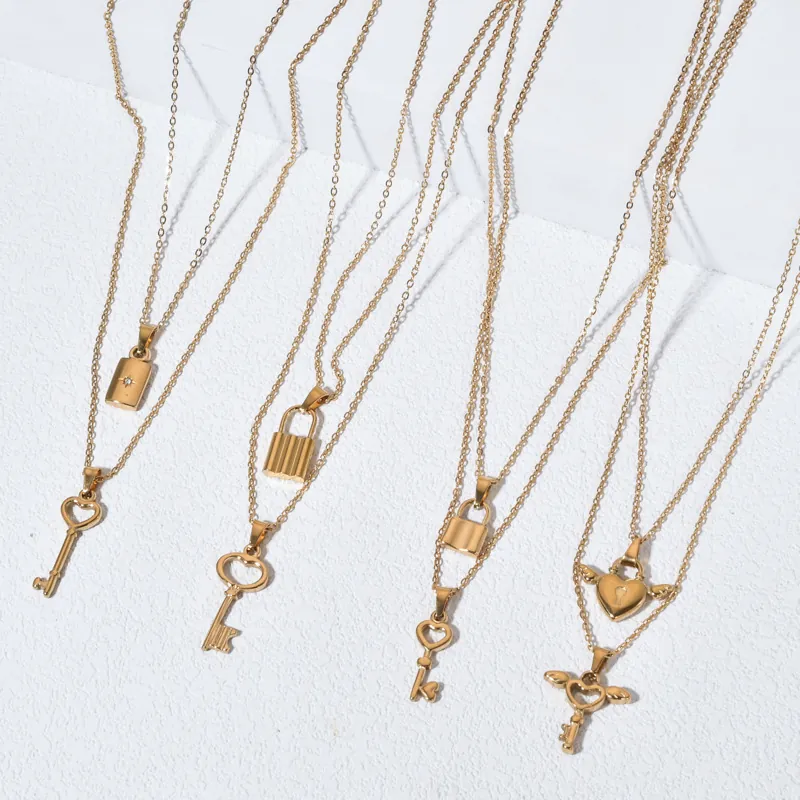 Collier Double Couche Plaqué Or Acier Inoxydable Pendentif Clé Et Serrure Cœur Ailes Bijoux Mode Tendance Femme