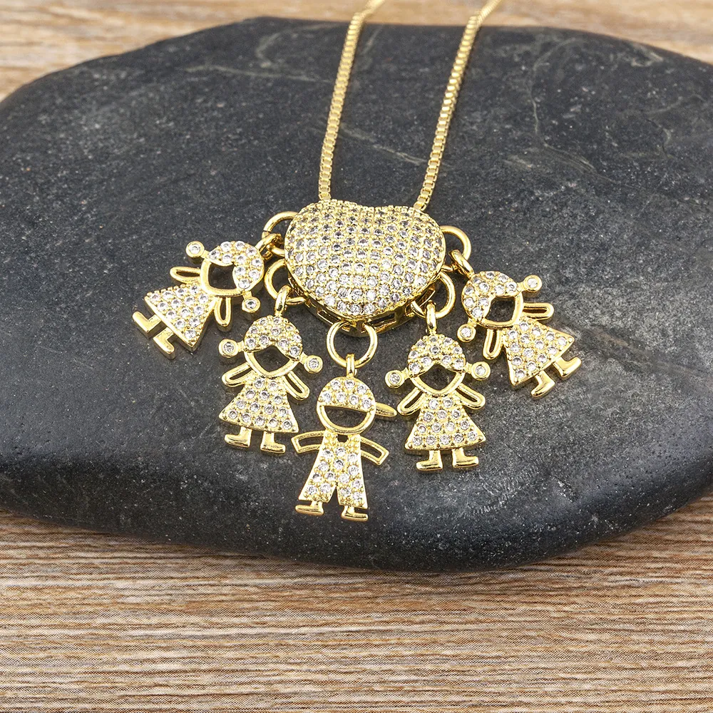 Collana Con Pendente A Cuore Rame Placcato Oro 18K Zirconia AAA Ciondoli Ragazzo Ragazza Gioielli Amore Familiare