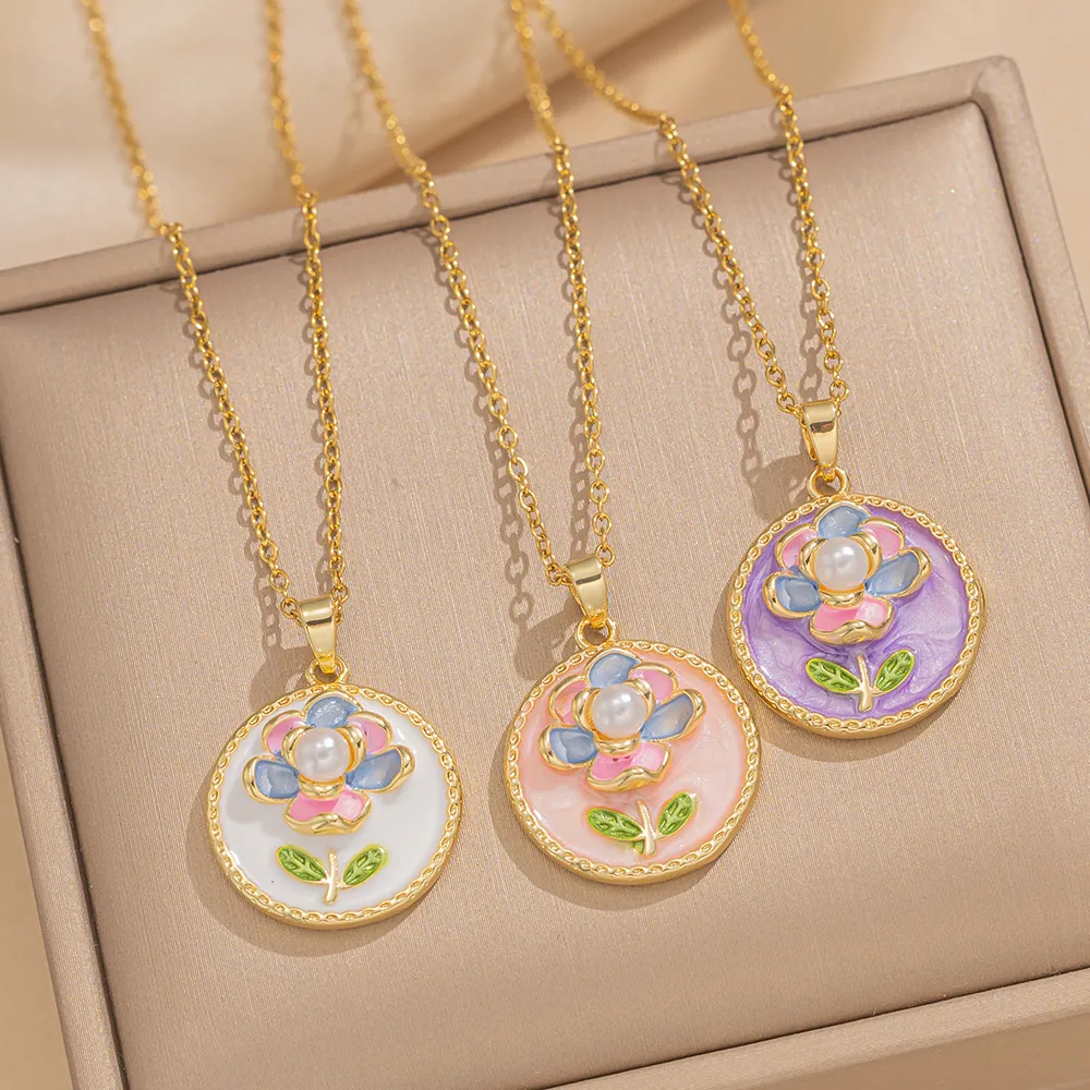 Collier Pendentif Fleur Jardin Monet Acier Titane Cuivre Émail Künstliche Perle Ronde Vintage Français Bijoux Élégants