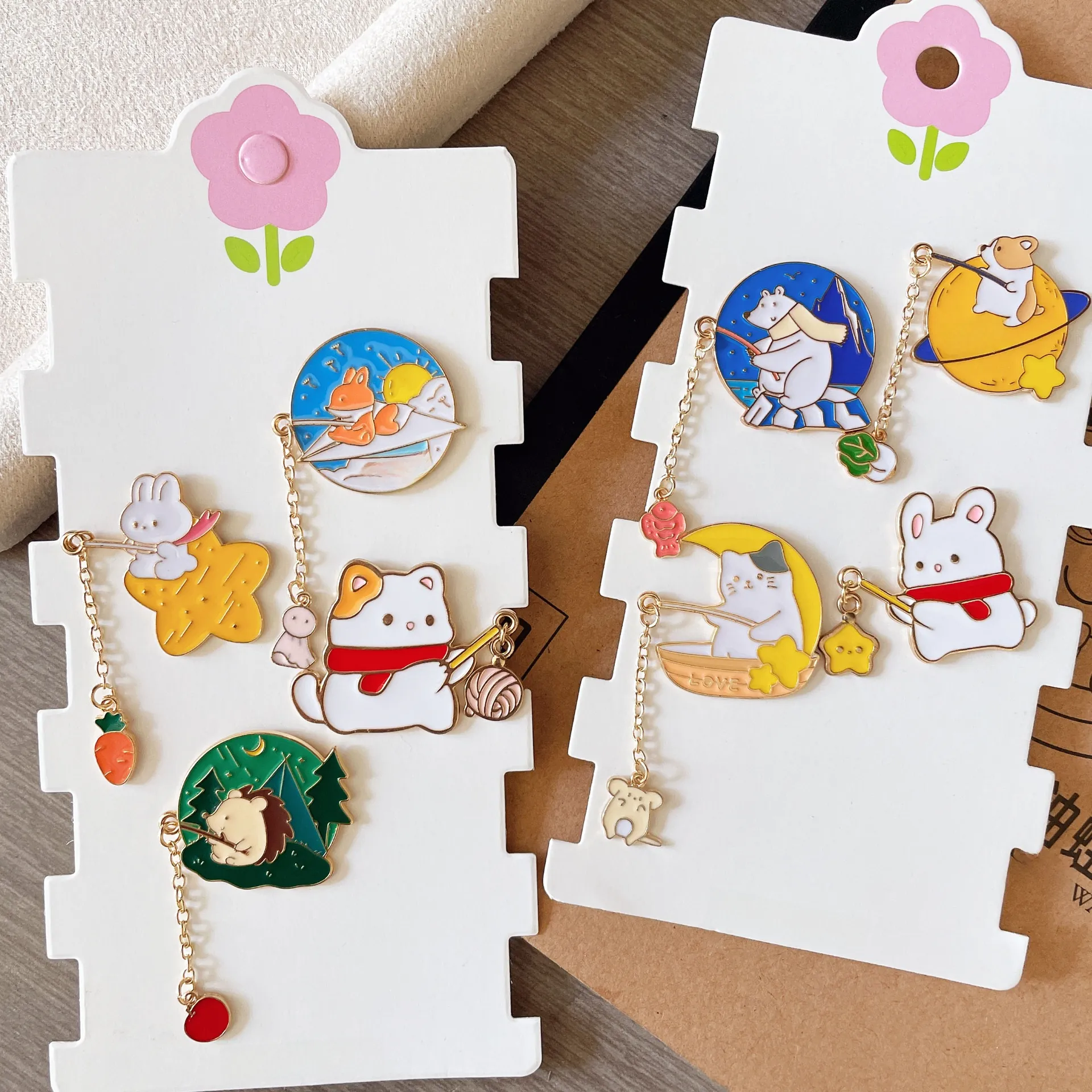 Broche en Émail Animaux de Dessin Animé pour Femmes Hommes Alliage Zinc Lapin Chat Chien Renard Pendentif Badge Décoration Vêtements Bijoux Cadeau
