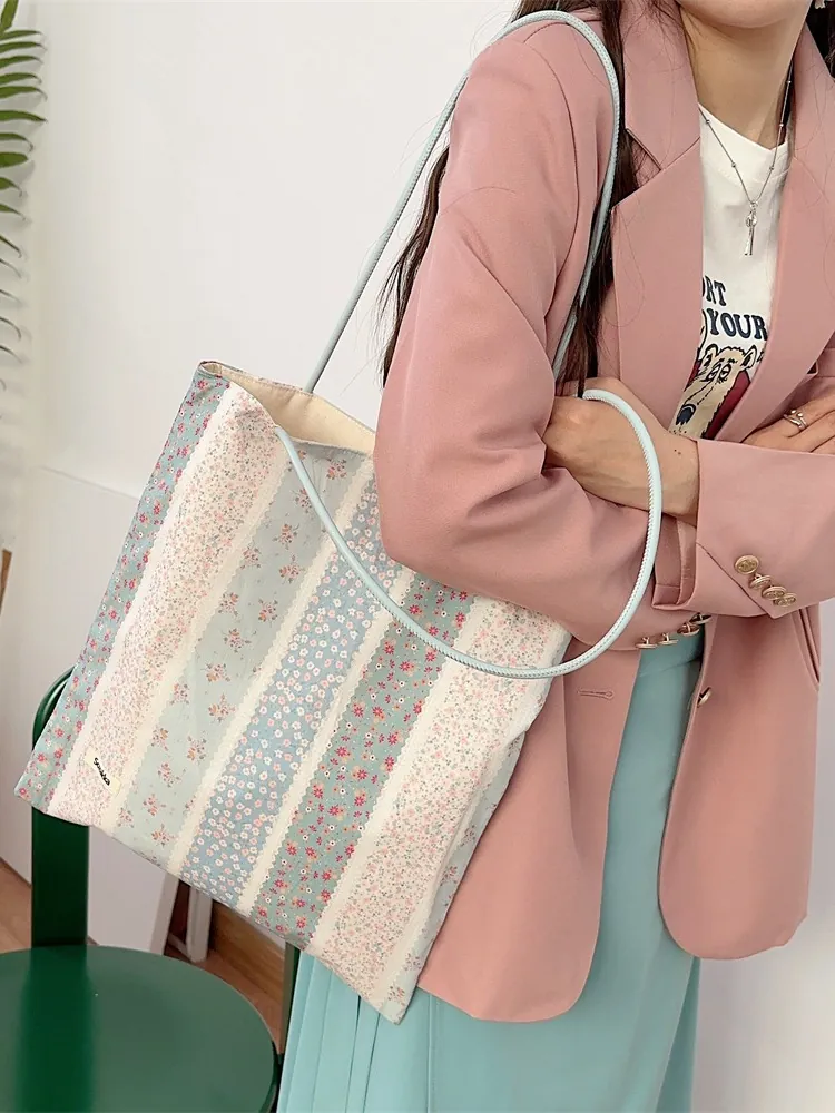 Sac Fourre-Tout En Toile Florale Grande Capacité Style Coréen Patchwork Sac À Main Épaule Pour Femmes Shopping