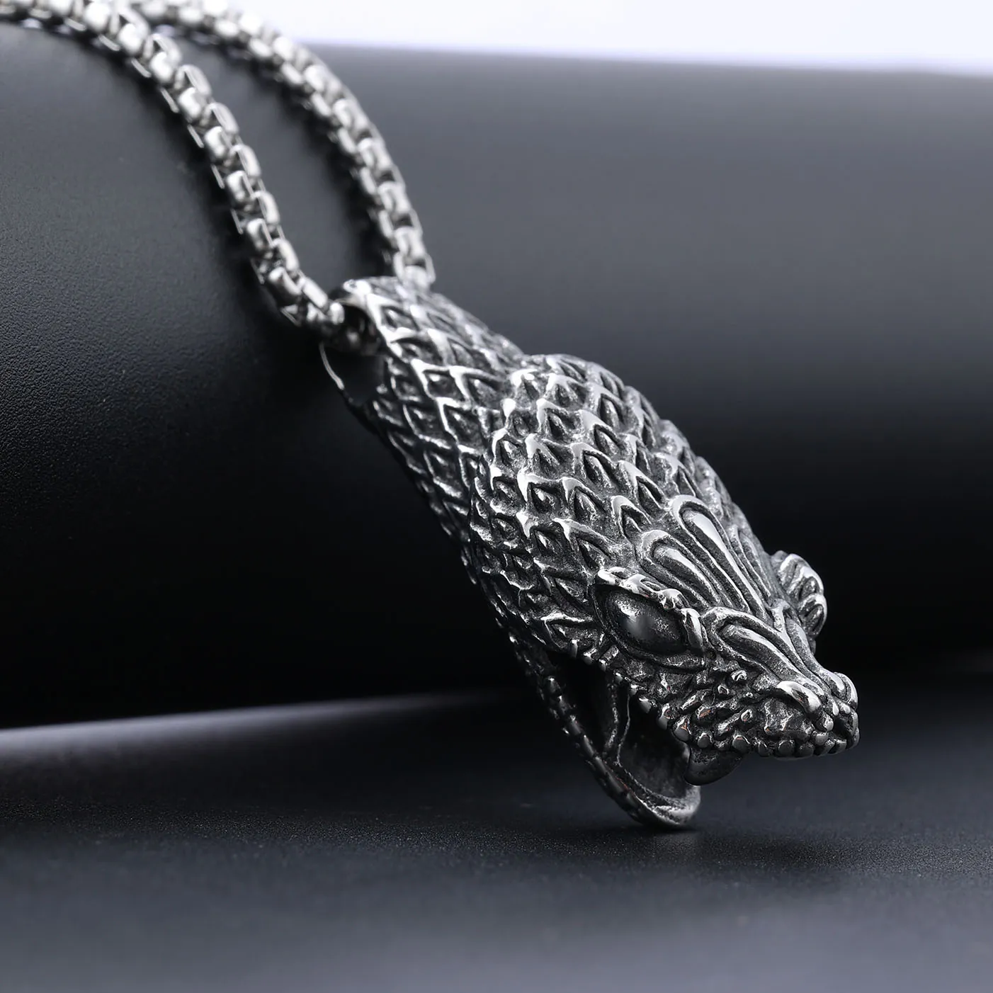 Snake Head Pendant Necklace Retro Stainless Steel Gothic Punk Style Realistic Scale Texture Long Jewelry Accessory