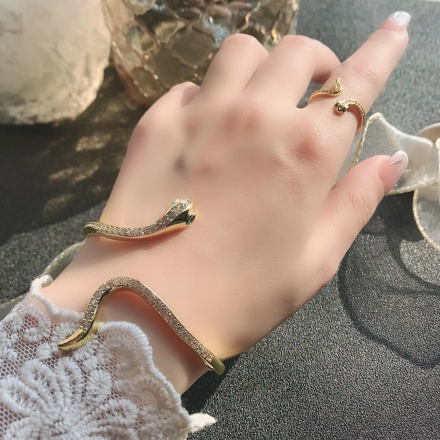 Vintage Snake Shape Jewelry Set Gold Plated Copper Micro Inlaid Cubic Zirconia Adjustable Ring Bracelet For Women