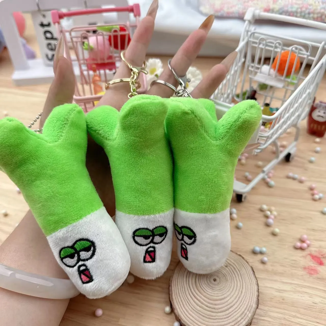 Cute Vegetable Plush Keychain Pendant Funny Green Onion Ginger Garlic Chili Backpack Charm Soft Stuffed Toy For Bags Keys Women Men Accessory