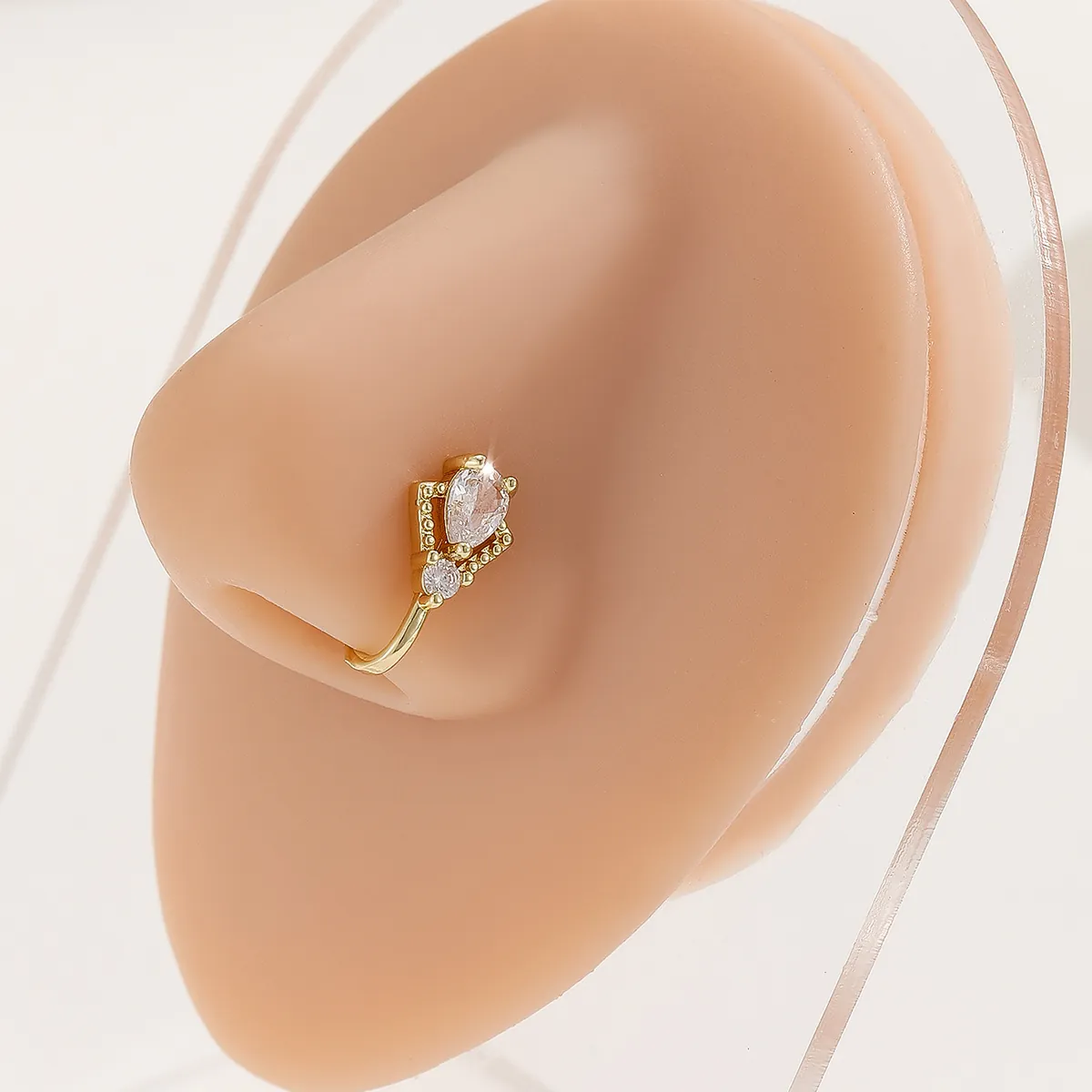 French Court Style Heart Zircon Nose Clip Copper Non Piercing Fake Jewelry Luxury Vintage Body Accessories For Women