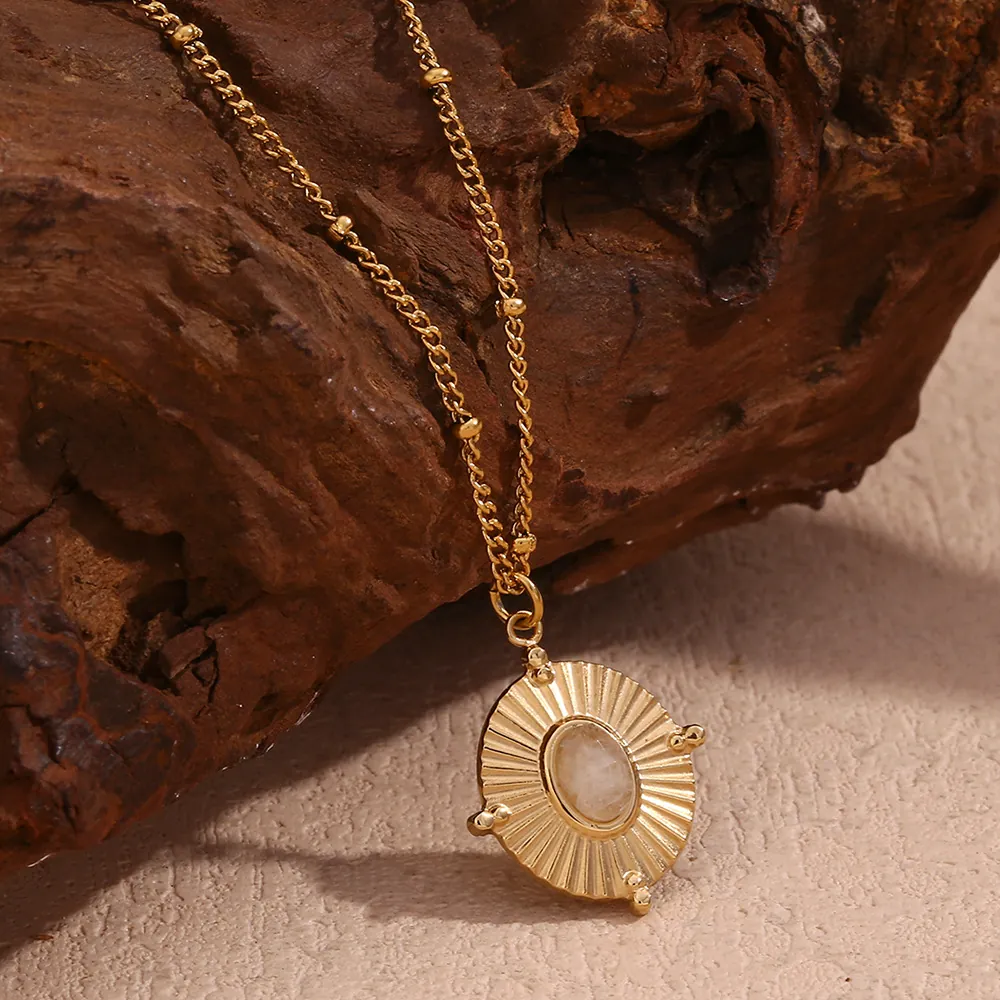 18K Gold Plated Stainless Steel Natural Stone Oval Pendant Necklace For Women Radial Etched Sunburst Pattern Vintage Fashion Jewelry