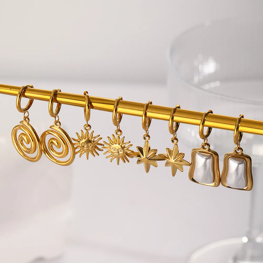 Vintage French Style 18K Gold Plated Stainless Steel Hoop Earrings With Sun Star And Faux Artificial Pearl Pendants For Women
