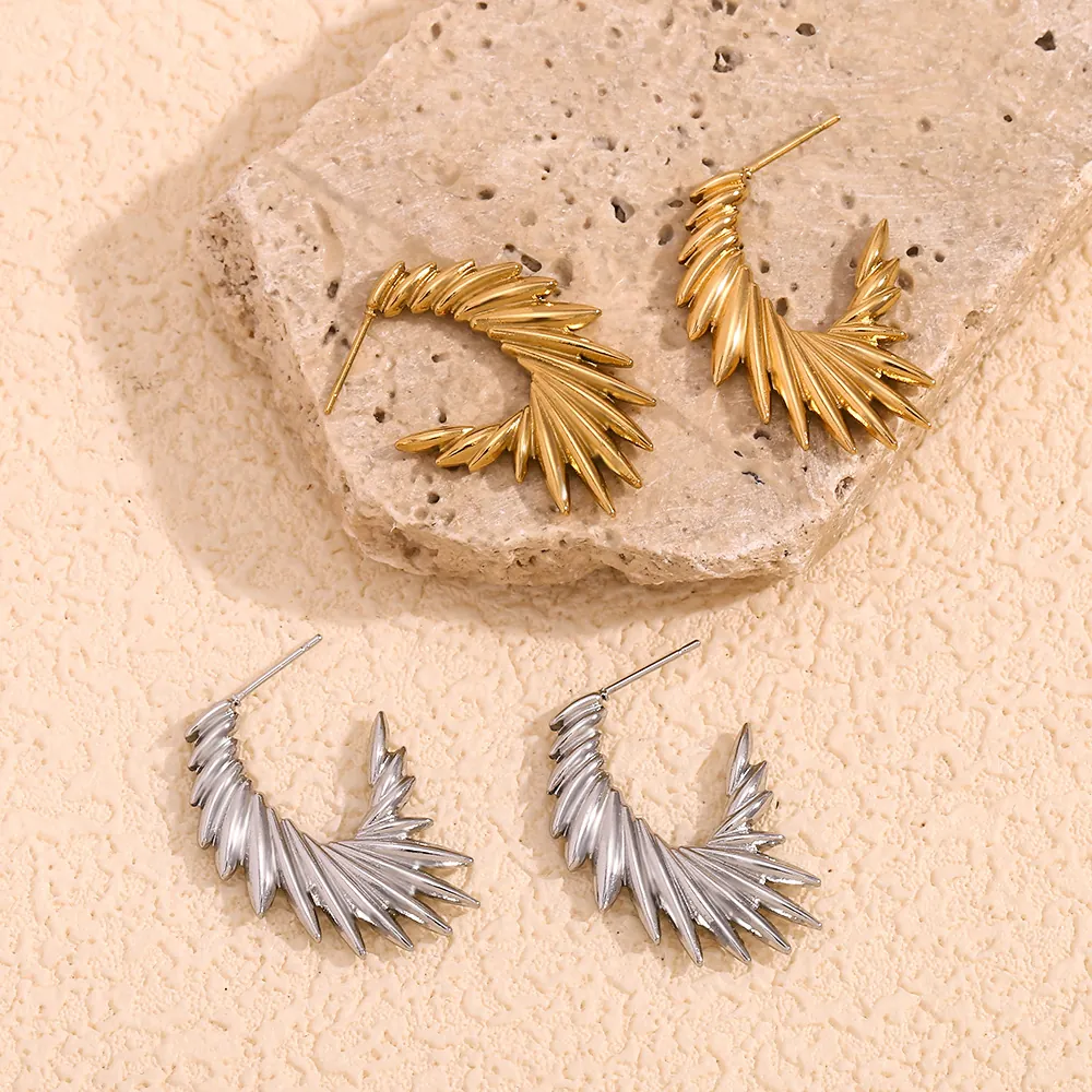 Wing Shaped Geometric Stud Earrings Stainless Steel 18K Gold Plated Radiating Texture Fashion Niche Jewelry For Women