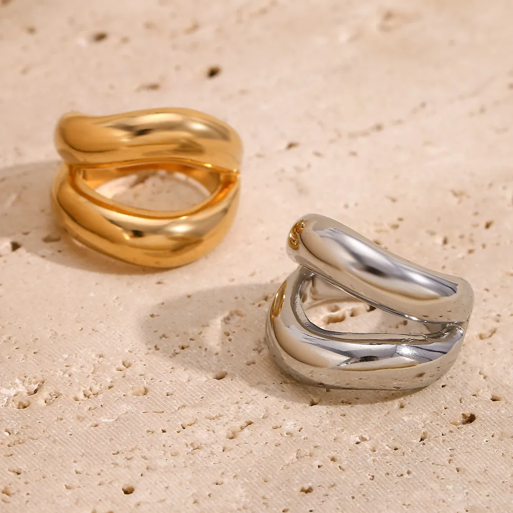 Lip Shaped Ring Stainless Steel 18K Gold Plated Irregular Wave Minimalist Niche Design Statement Jewelry For Women