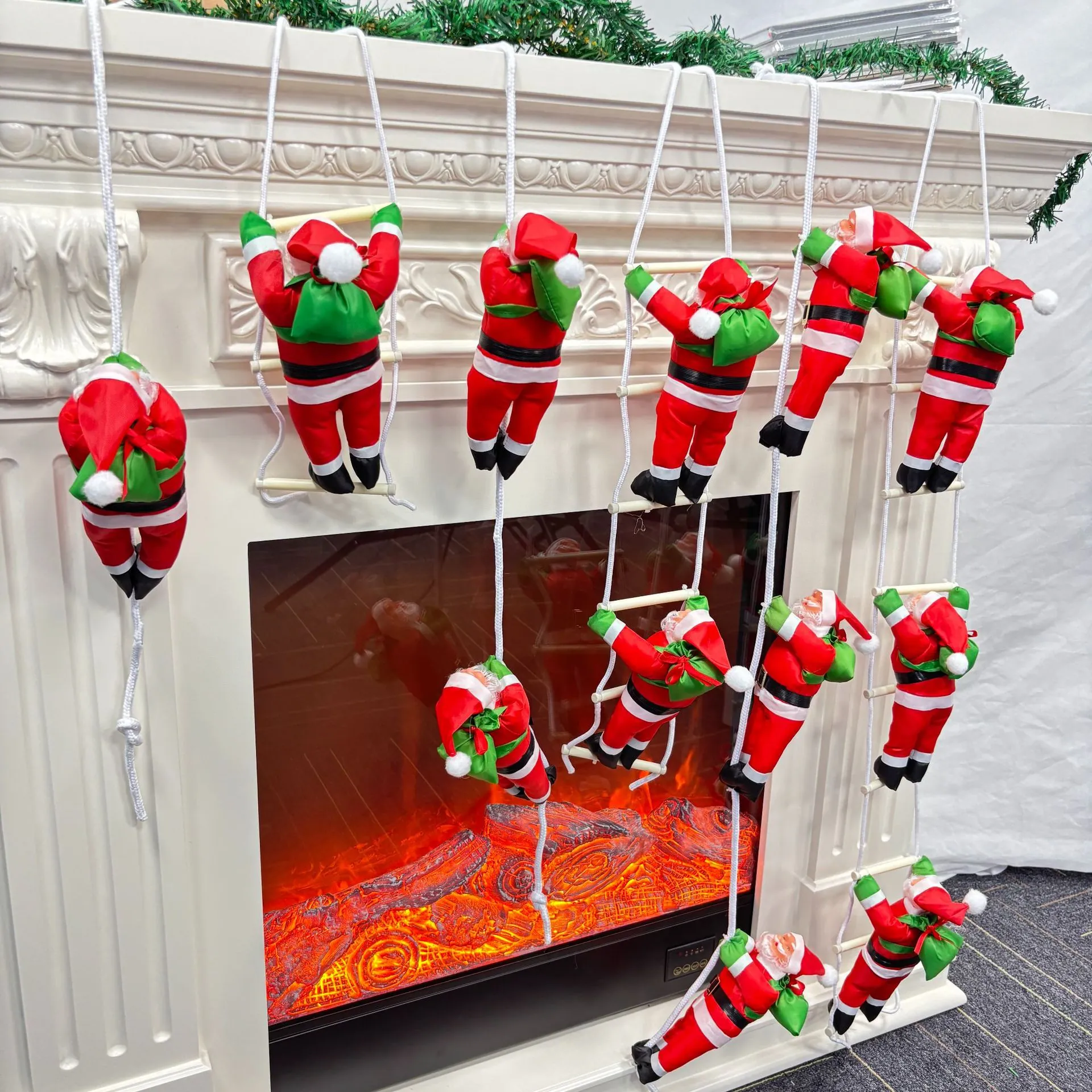 Climbing Santa Claus Christmas Decoration Hanging Ornament Polyester Fabric For Window Wall Fireplace Festive Party Decor