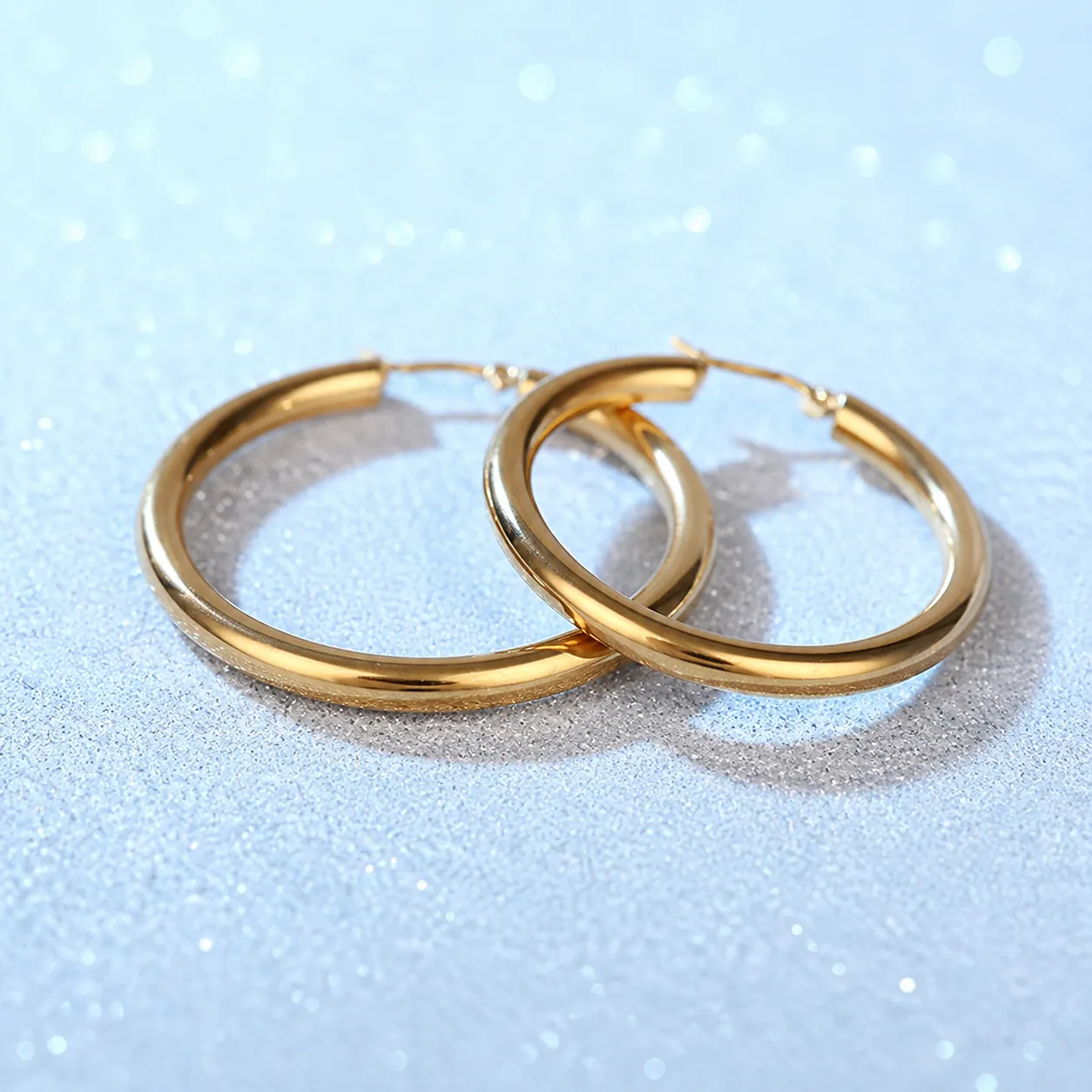 Minimalist Stainless Steel High Polish Hoop Earrings For Women Fashion Electroplated Round Gold Geometric Earrings Jewelry