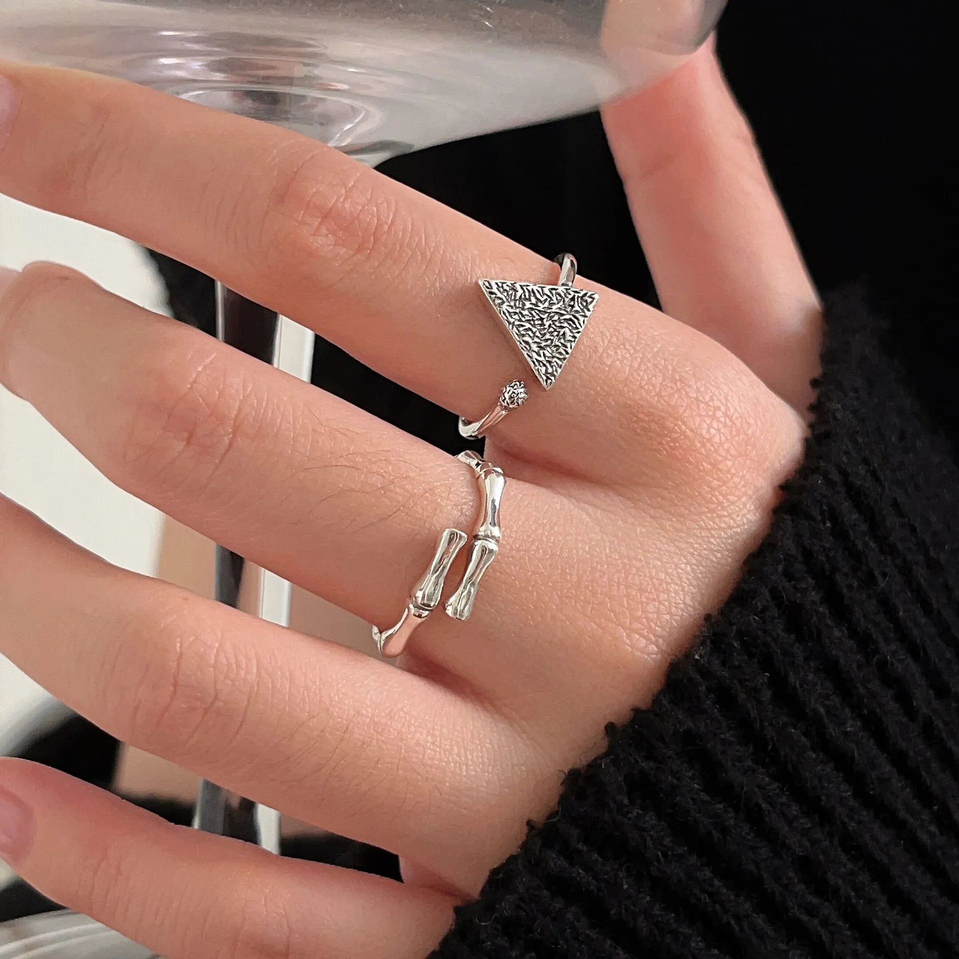 Anillo Ajustable de Plata de Ley 925 para Mujer Diseño Minimalista de Bambú Textura Triangular Anillo de Dedo Abierto Geométrico Joyería Regalo