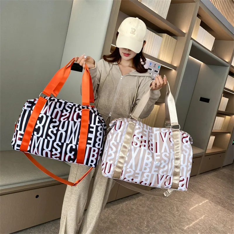 Fashion Letter Print Travel Duffel Bag Oxford Cloth Water Resistant Large Capacity Wet Dry Separation For Fitness Trip
