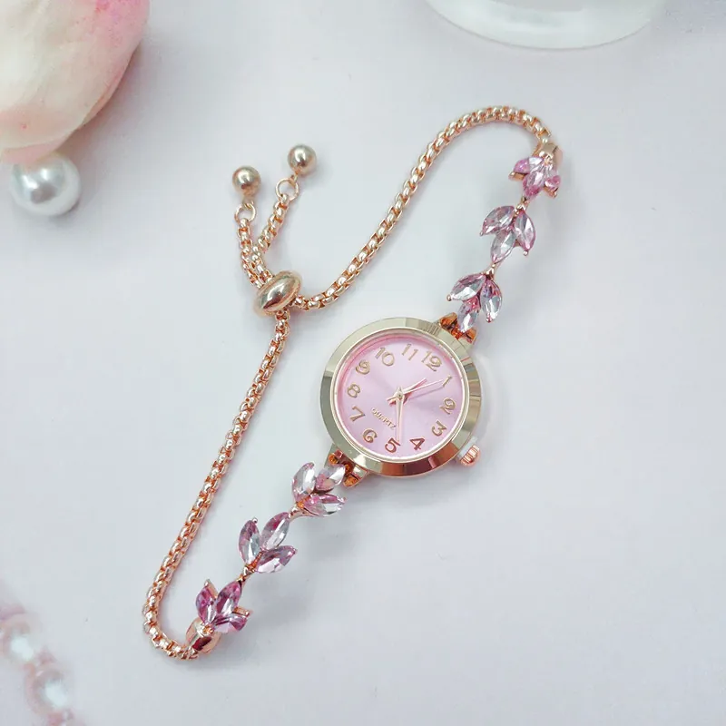Montre Bracelet à Quartz Mode Femme Design Feuille Épi de Blé Strass Incrusté Élégant Réglable Bijoux pour Femme