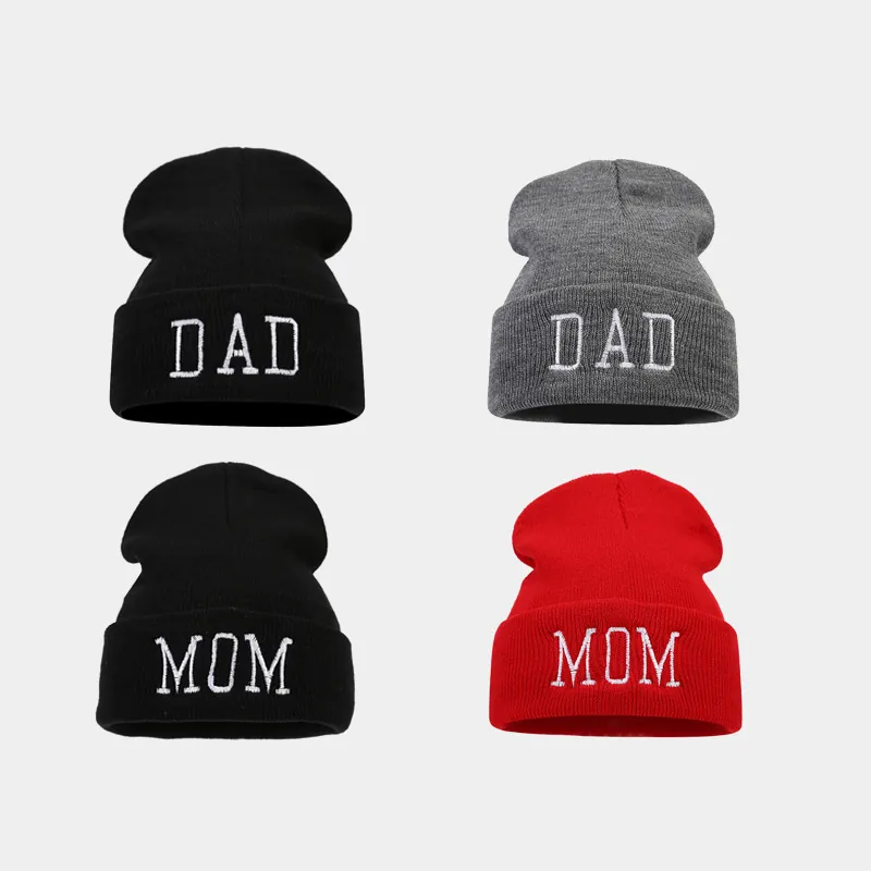 Winter Warm Knit Beanie Hat DAD MOM Letter Embroidery Acrylic Skull Cap Soft Cuffed Watch Hat For Men Women Parents Gift