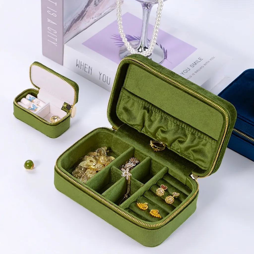 Velvet Jewelry Box Portable Travel Organizer Zipper Closure Small Trinket Storage Ring Earring Necklace Elegant Solid Color