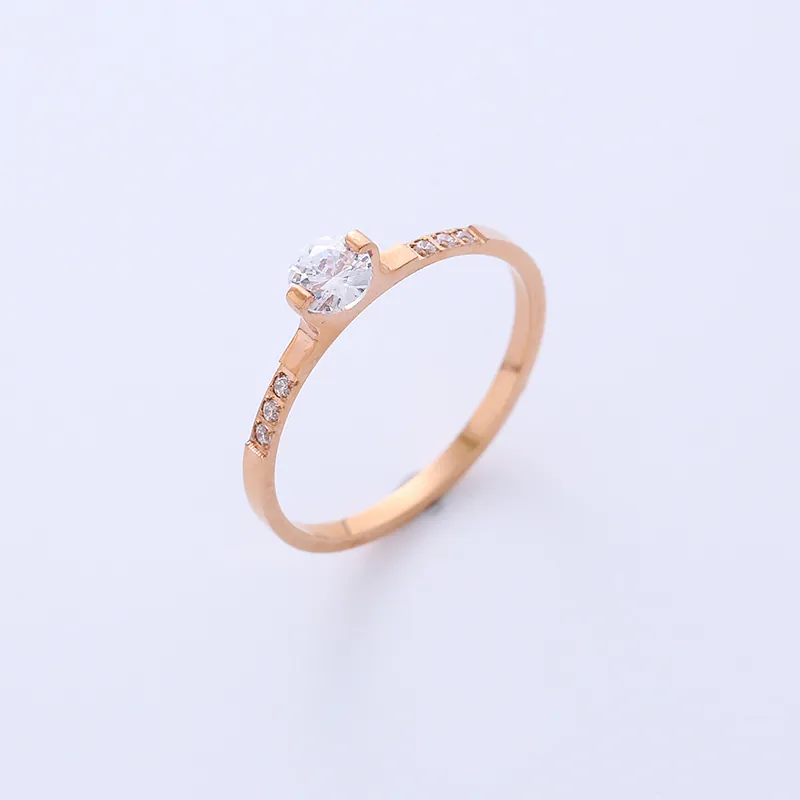 Simple Round Zircon Stainless Steel Ring For Women Elegant Rose Gold Plated Inlaid Solitaire Jewelry Classic Accessory