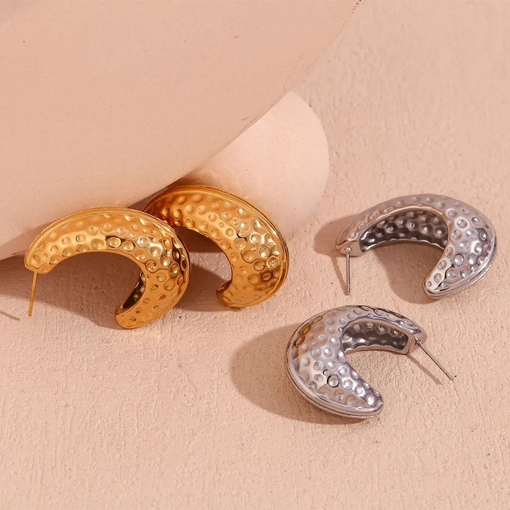Boucles D'oreilles Texture Martelée Plaqué Or 18K Acier Inoxydable 316L Motif À Fossettes Forme C Pour Femmes Mode