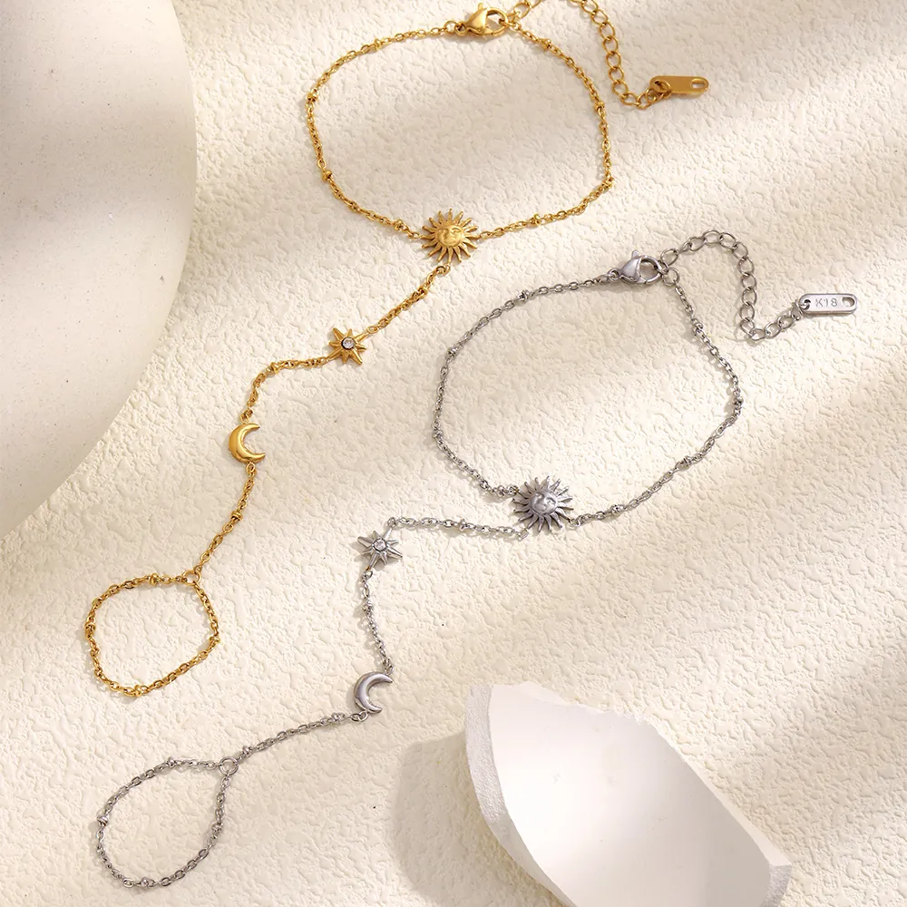 Bracelet Esclave Acier Inoxydable Plaqué Or 18K Breloques Soleil Lune Étoile Bijoux De Main Pour Femmes