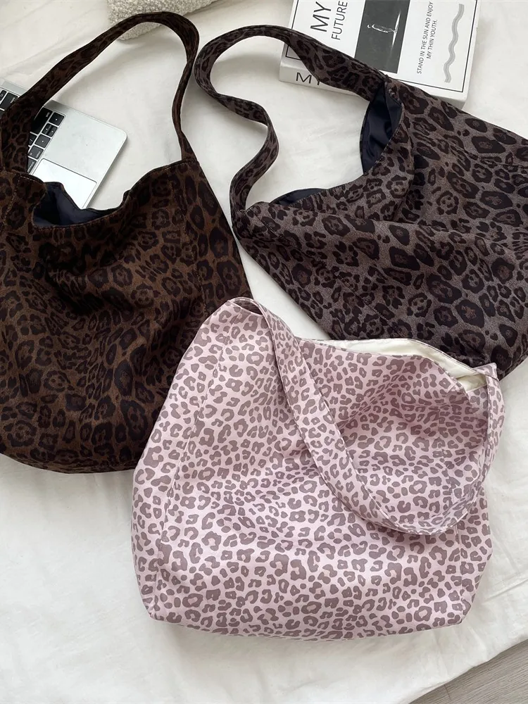 Leopard Print Tote Bag Suede Large Capacity Shoulder Bag Retro Street Trend Niche Design Women