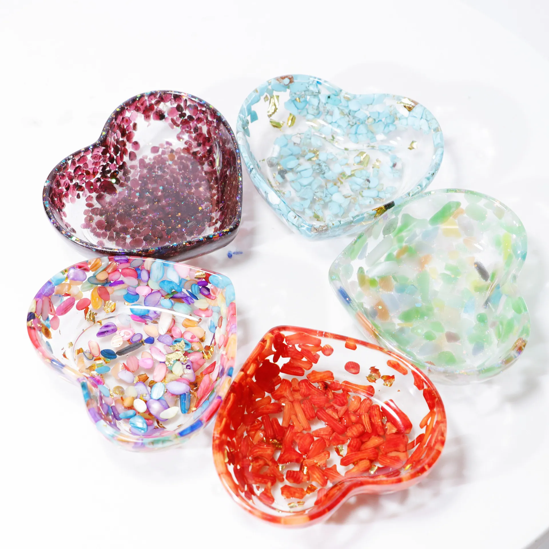 Resin Decorative Tray Heart Shape Embedded Crystal Stone Gold Foil Jewelry Storage Handmade Desktop Accent Dish Decor