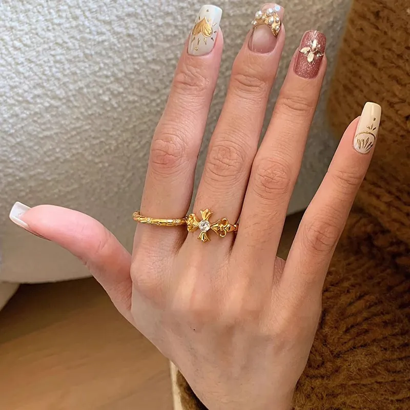 Vintage Gothic Cross Fleur-de-lis Ring For Women Gold Plated Alloy Zircon Adjustable Retro Light Luxury Jewelry
