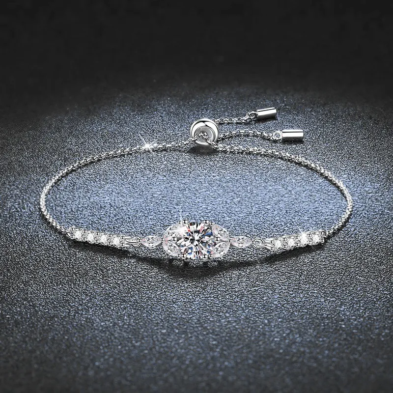 S925 Sterling Silver Moissanite Bracelet For Women One Carat Adjustable Sliding Buckle Elegant Geometric Fashion Jewelry