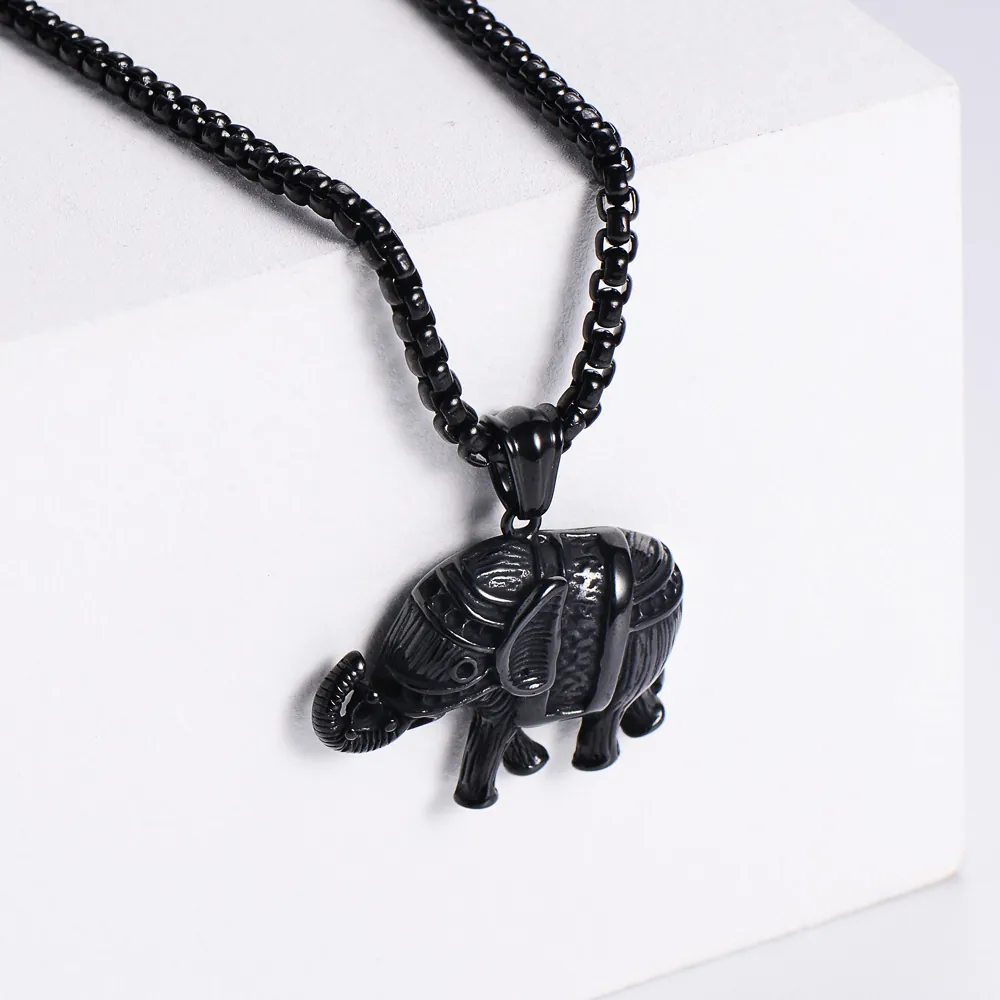 Retro Punk Thai Elephant Pendant Necklace 304 Stainless Steel Vacuum Plated 18K Gold Jewelry For Men Gothic Animal