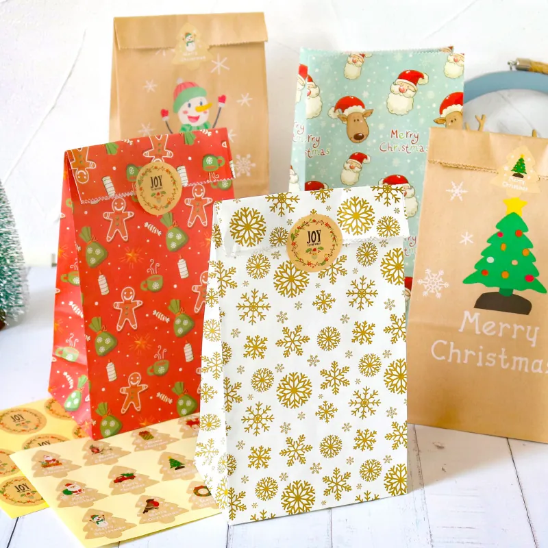 Christmas Gift Bags Kraft Paper Candy Treat Bags With Sealing Stickers Holiday Party Cartoon Patterns Santa Snowman Snowflake