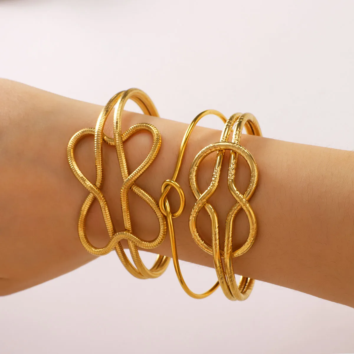 Bracelets Joncs Géométriques À Nœuds Torsadés Acier Inoxydable Plaqué Or 18K Infini Papillon Texturé Bijoux Femmes