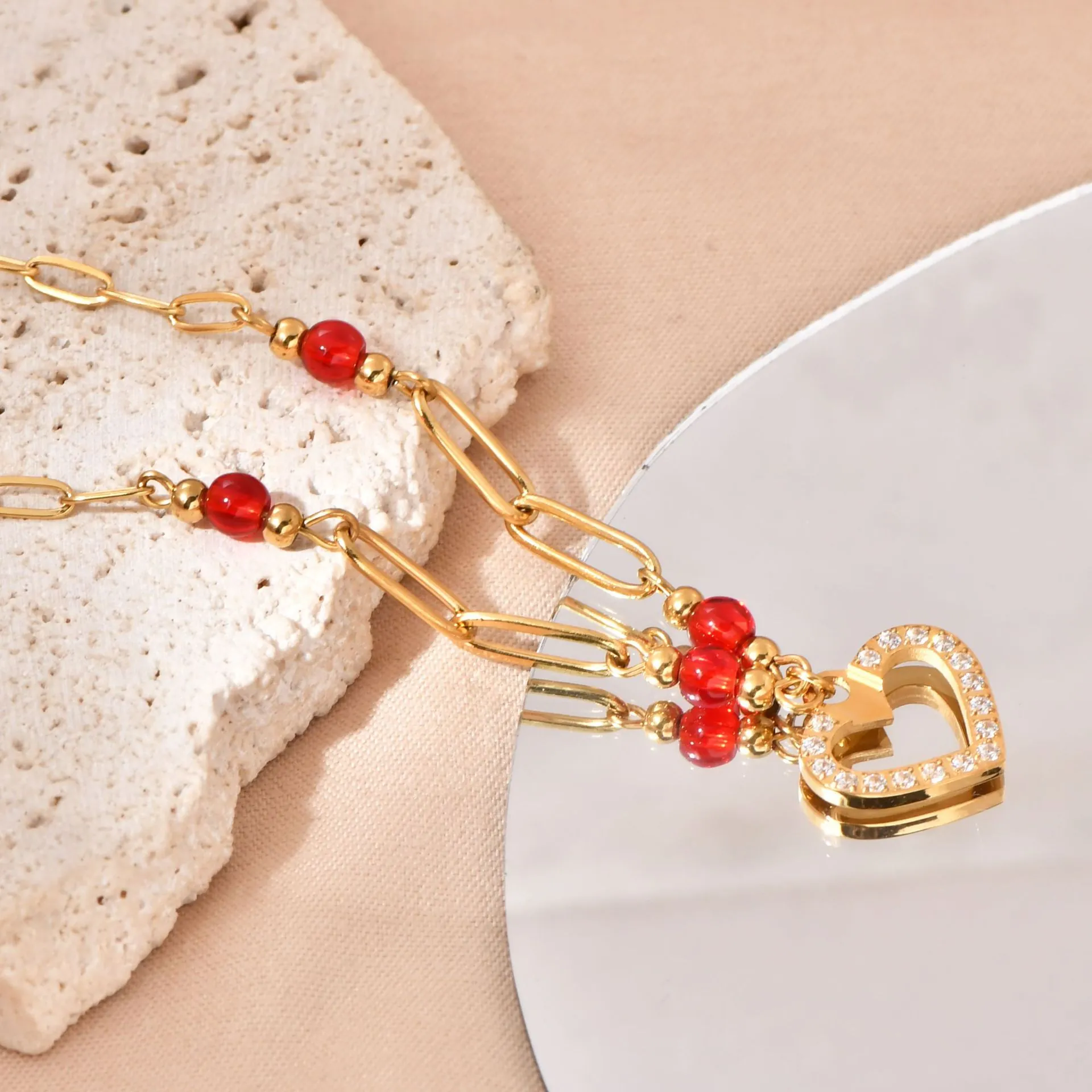 18K Gold Plated Stainless Steel Heart Pendant Necklace With Red Beads Rhinestone Shell Clavicle Chain For Women Vintage Jewelry