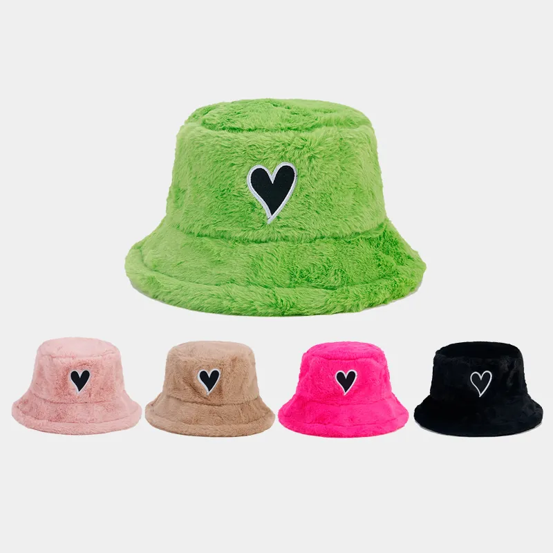Damen Winter Plüsch Anglerhut Künstlerisch Vintage Herz Bestickt Kunstpelz Warm Fischerhut Weich Outdoor Beckenhut Geschenk