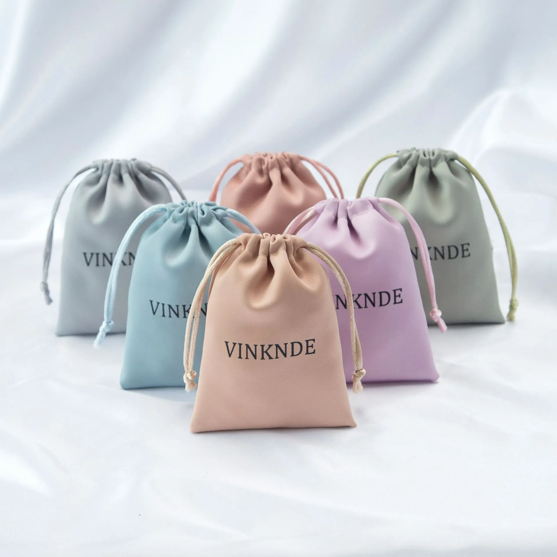 Elegant Drawstring Satin Jewelry Pouch Solid Color Small Gift Bag Portable Storage Cloth Bag For Wedding Party Gift Packing Decoration