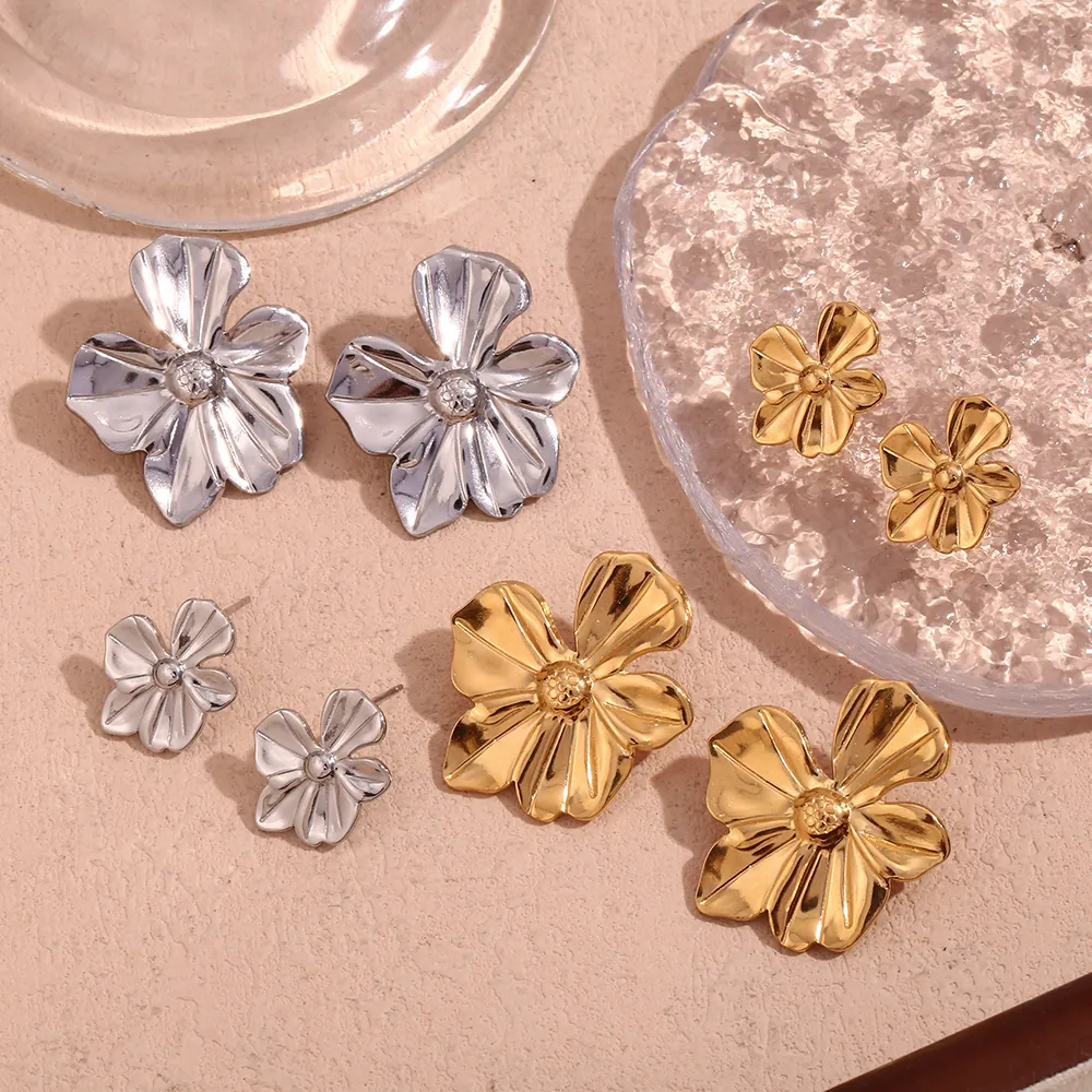 Floral Stud Earrings 18K Gold Plated Stainless Steel Vintage Flower Petal Shape Delicate Fashion Jewelry For Women